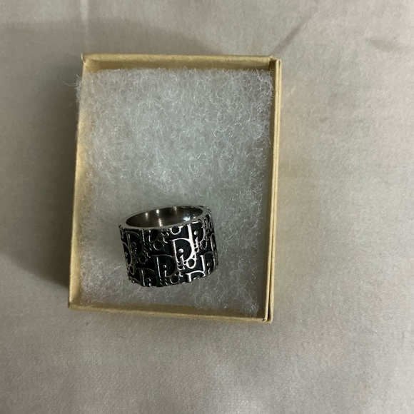 Dior Black and Silver Trotter Ring - Picture 5 of 6